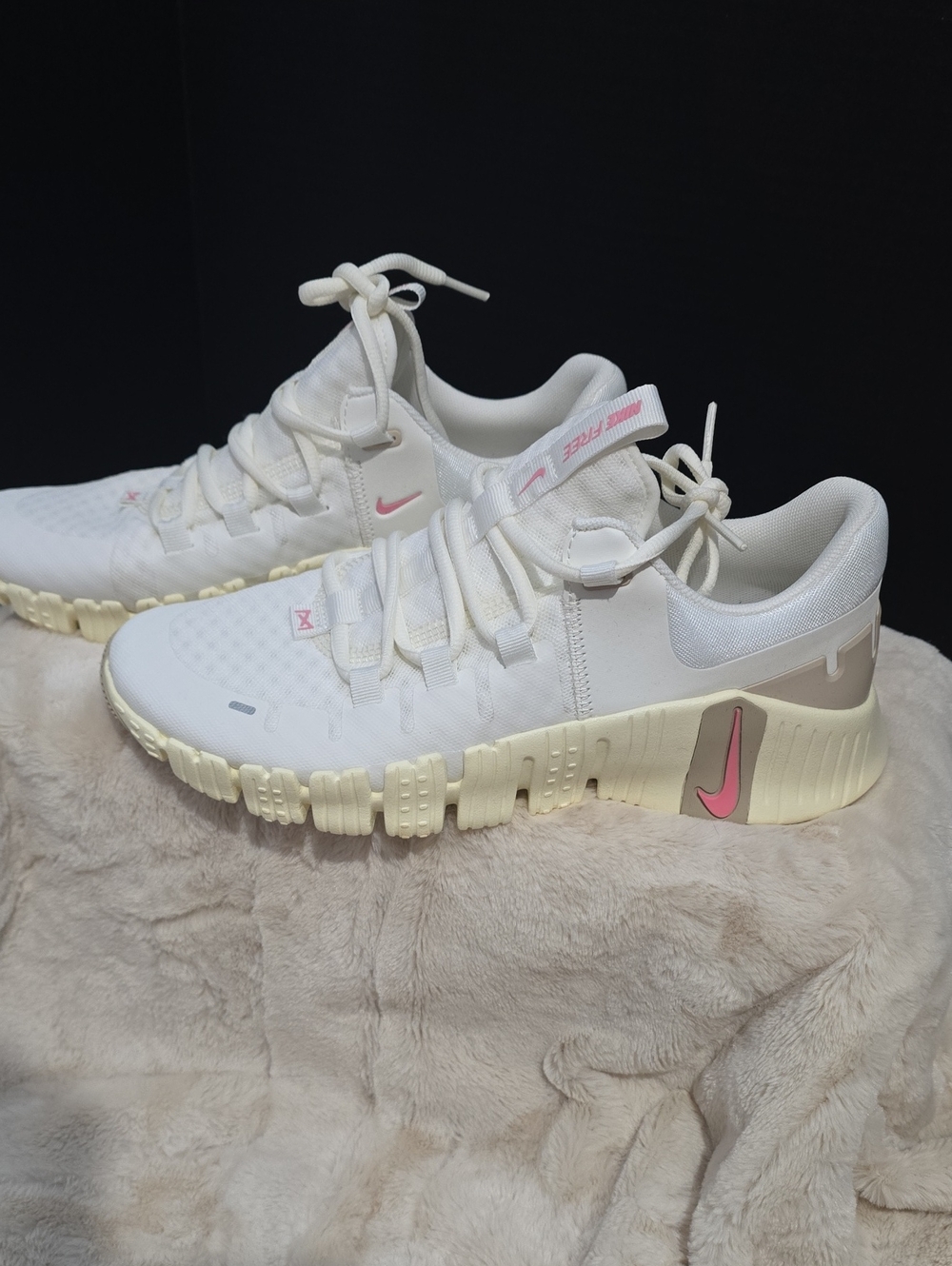 Nike Free Metcon 5 Women's Sneakers